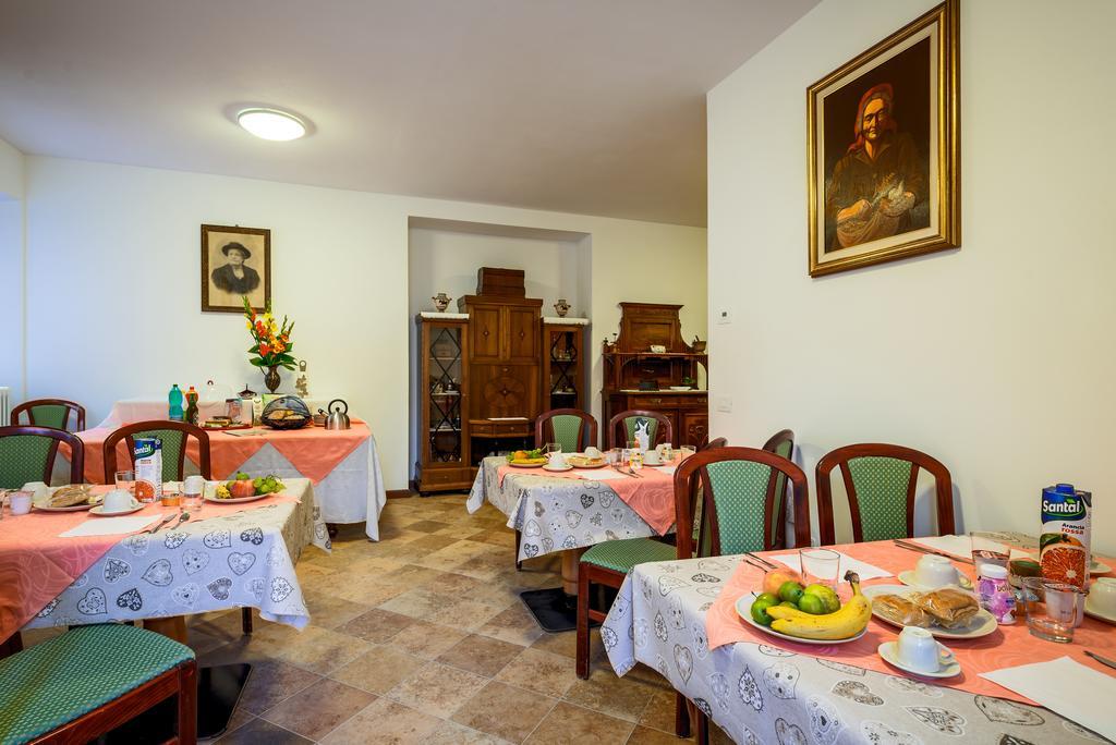 B&B Ca Tunin Tirano Habitación foto